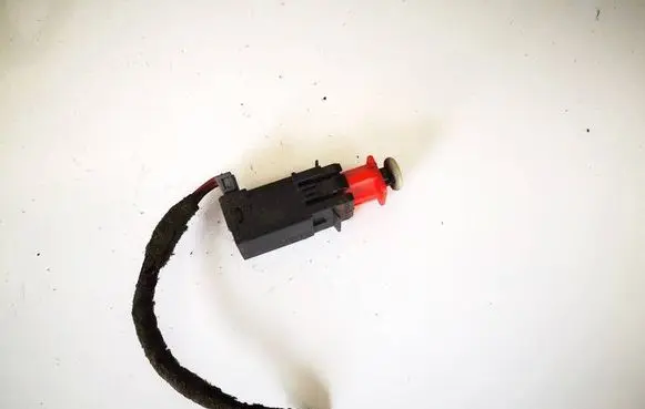 Opel Zafira B Brake pedal sensor switch 55701395 869619858