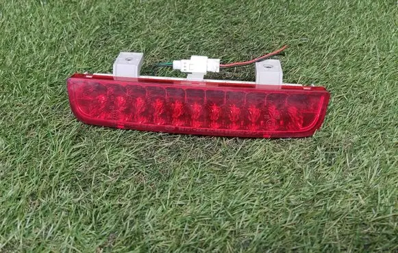 KIA Soul Third/center stoplight 927012K0