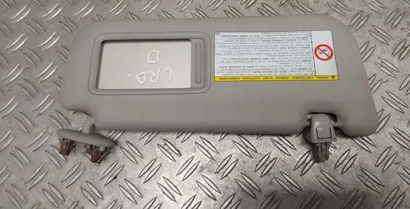 Toyota Urban Cruiser (XP110) Sun visor