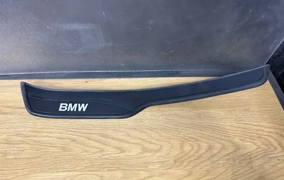 BMW 3 E90 E91 Rear sill trim cover 7060285