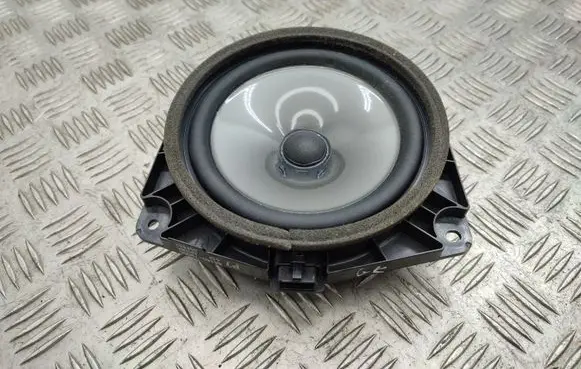 Lexus RX 450H Rear door speaker 8616078060