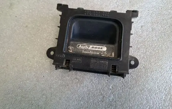 Audi 100 S4 C4 Other trunk/boot trim element 4A9864767