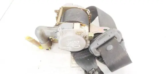 Toyota RAV 4 (XA20) Front seatbelt 7J3550P 177788
