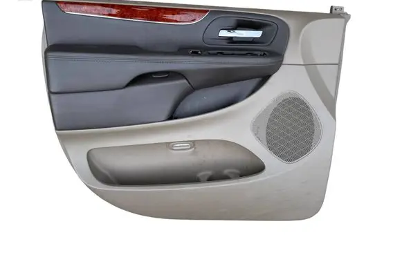 Chrysler Town & Country V Front door card panel trim