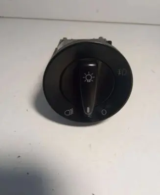 Volkswagen PASSAT B5.5 Light switch 1C0941531 04052030