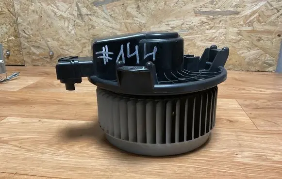 Dodge Journey Heater fan/blower AY2727005011 10K03