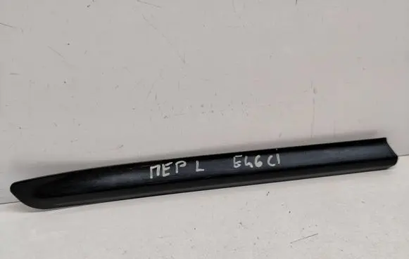 BMW 3 E46 Fender trim (molding) 8208665 9238875