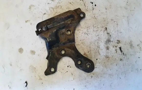 Toyota Avensis Verso Generator/alternator bracket NOCODE