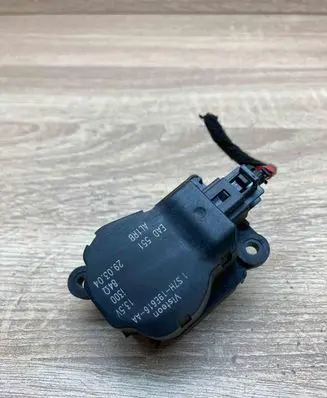 Volvo XC60 Air flap motor/actuator 1S7H19E616AA EAD551