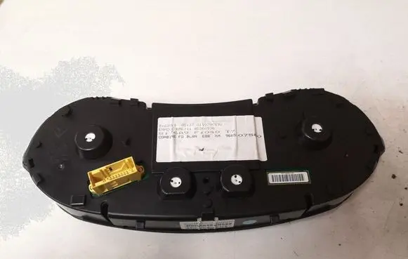 Peugeot 308 Speedometer (instrument cluster) 9665107580 503001555109