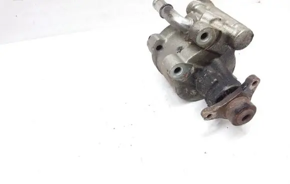 Renault Scenic I Power steering pump 26058572 7700417308 7700415198