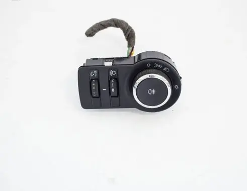 Opel Astra J Light switch 13268697