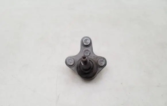 Volkswagen PASSAT B7 Front ball joint 3C0366B