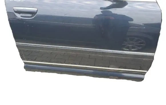 Audi A8 S8 D3 4E Front door