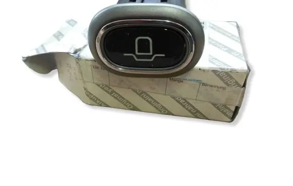 Fiat 500 Navigation GPS unit bracket/holder 735473022