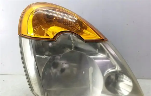 Renault Modus Headlight/headlamp 8200301831
