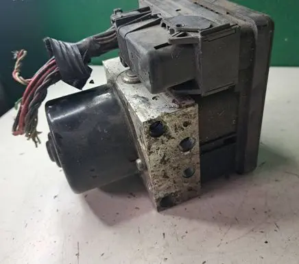 Volvo S40 ABS Pump 00001251F0 10096004253 30742665AA