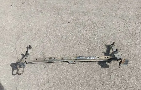 Volkswagen PASSAT B3 Front subframe