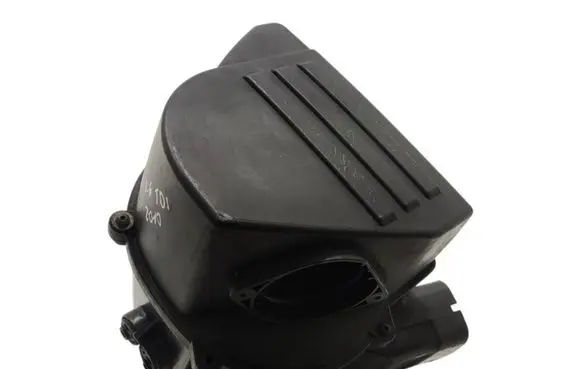 Audi A1 Air filter box 6R0129601C