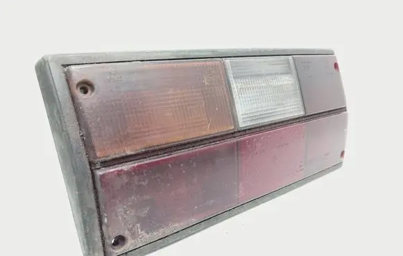Volkswagen Transporter - Caravelle T3 Rear/tail lights 251945111H