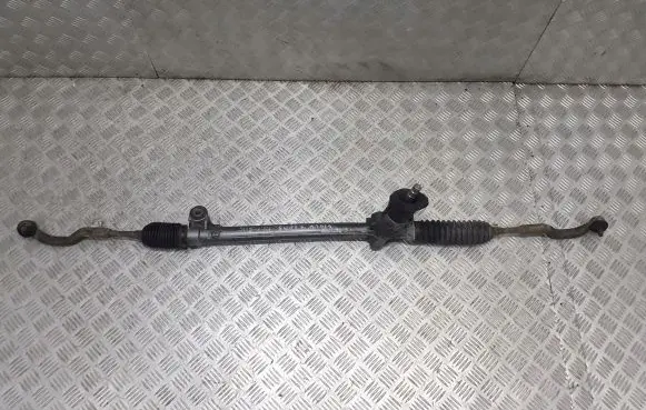Suzuki Swift I Steering rack
