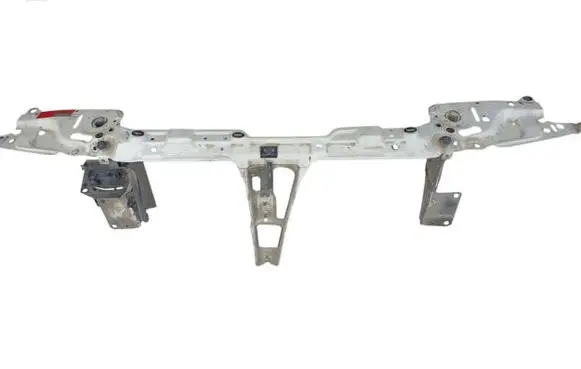 Top upper radiator support slam panel