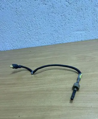 Mercedes-Benz E W212 Exhaust gas temperature sensor A0009058904 D6565