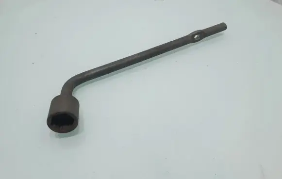 Mazda 6 Wheel nut wrench 