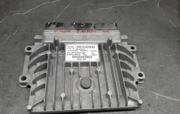 Peugeot 407 Engine control unit/module ECU R0413C001E