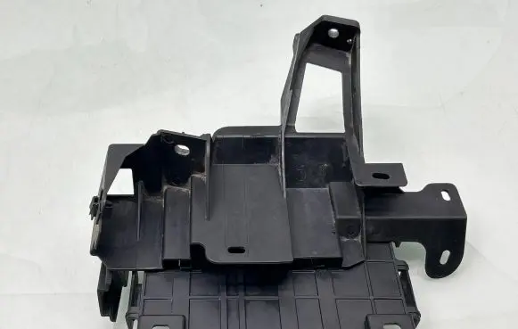 Opel Astra K Engine control unit holder 467597050 39179412 A6GF30