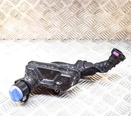 Volvo XC60 AdBlue liquid reservoir 32139160
