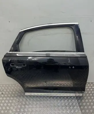 Audi A8 S8 D5 Rear door