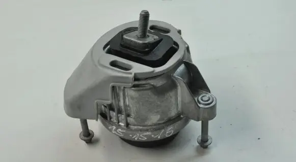 BMW M4 F82 F83 Engine mount bracket 2284818