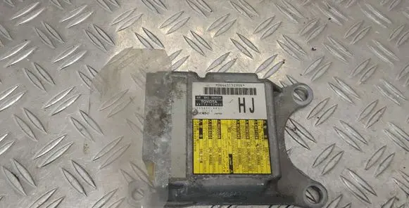 Toyota RAV 4 (XA40) Airbag control unit/module 8917042400