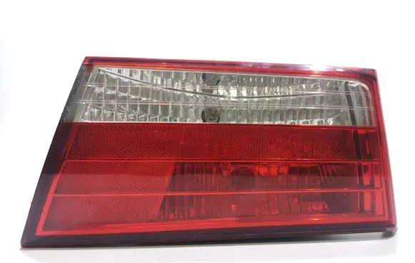 Hyundai Sonata Tailgate rear/tail lights