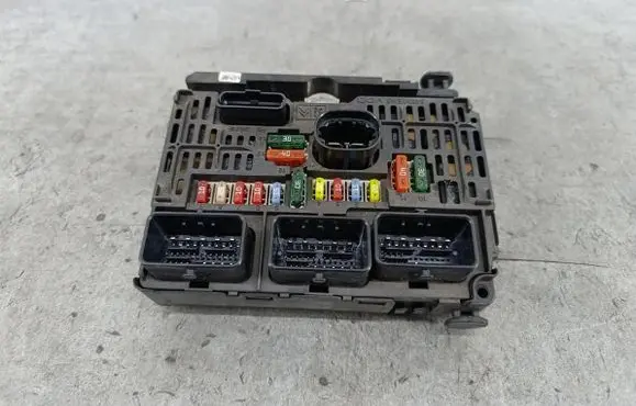 Peugeot 407 BSM Control unit 