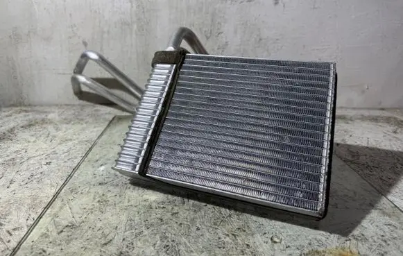 Volvo V40 Heater blower radiator 18476 6652A