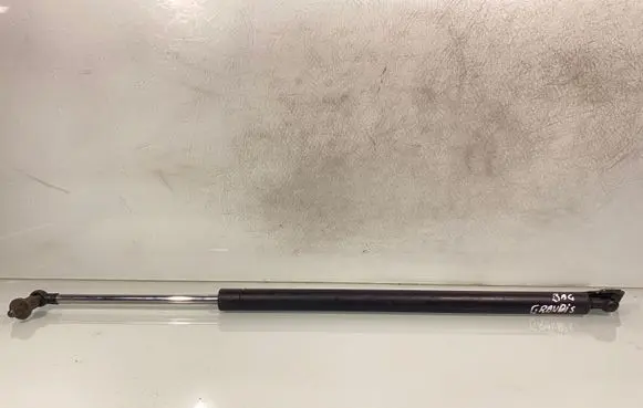 Mitsubishi Grandis Tailgate/trunk strut/damper