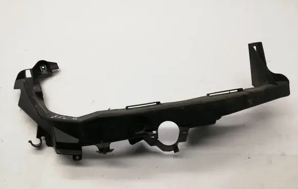 BMW 3 E90 E91 Headlight/headlamp mounting bracket 7138402