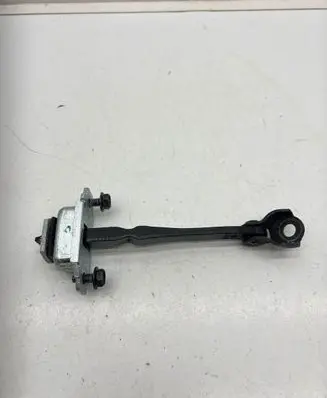 Renault Arkana Rear door check strap stopper