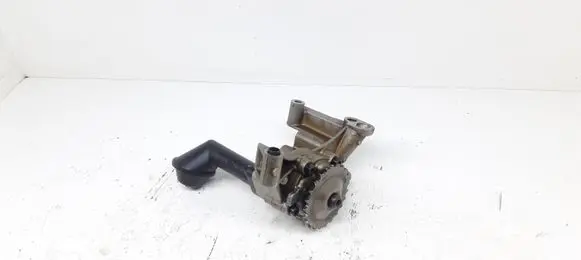 Volkswagen Touran I Oil pump 03I8115121A