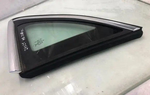 Mercedes-Benz EQA Rear side window 2476705800