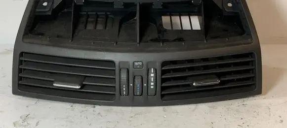 Mercedes-Benz S W220 Dash center air vent grill A2208300554