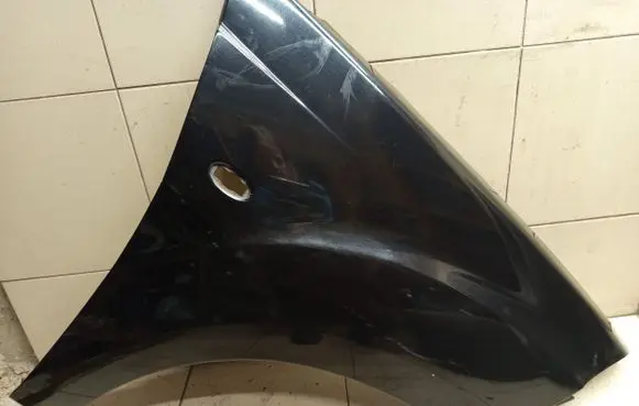Peugeot 4007 Fender