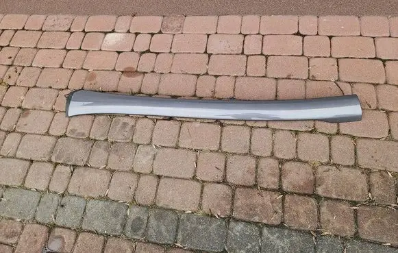 Opel Zafira C Windshield trim 20808480