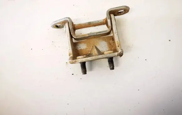 Nissan Pathfinder R51 Tailgate/trunk/boot hinge