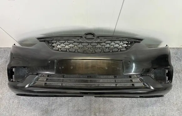 Opel Zafira C Front bumper 38079783 Z1240 341601492