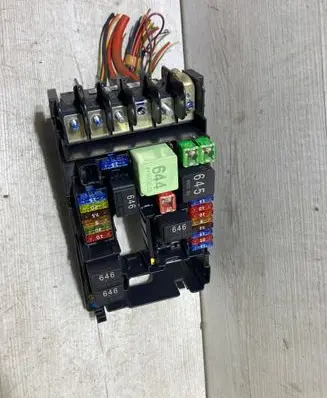Audi A3 S3 8V Fuse module 5Q0937125A