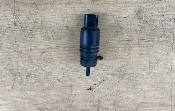 BMW 5 GT F07 Windscreen/windshield washer pump 634160 132640