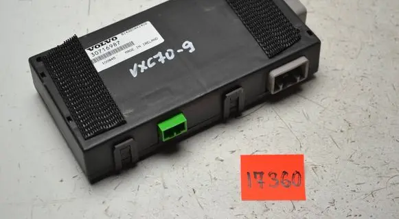 Volvo XC70 Tow bar trailer control unit/module 30716987 100845